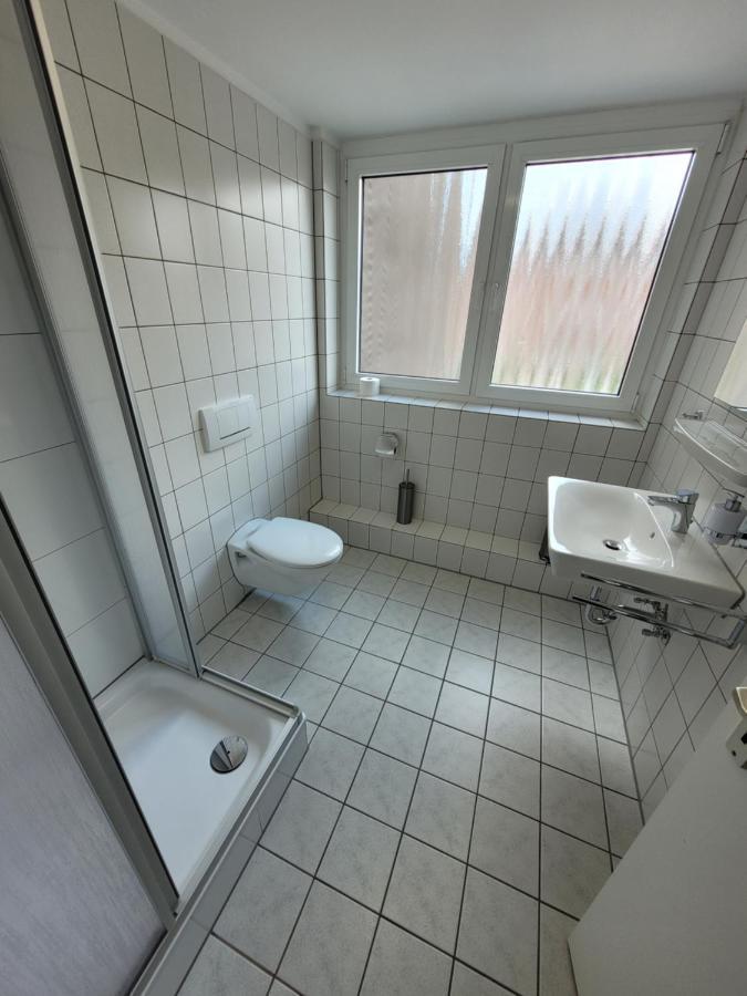 Guesthouse Wi Rooms Юлих Экстерьер фото