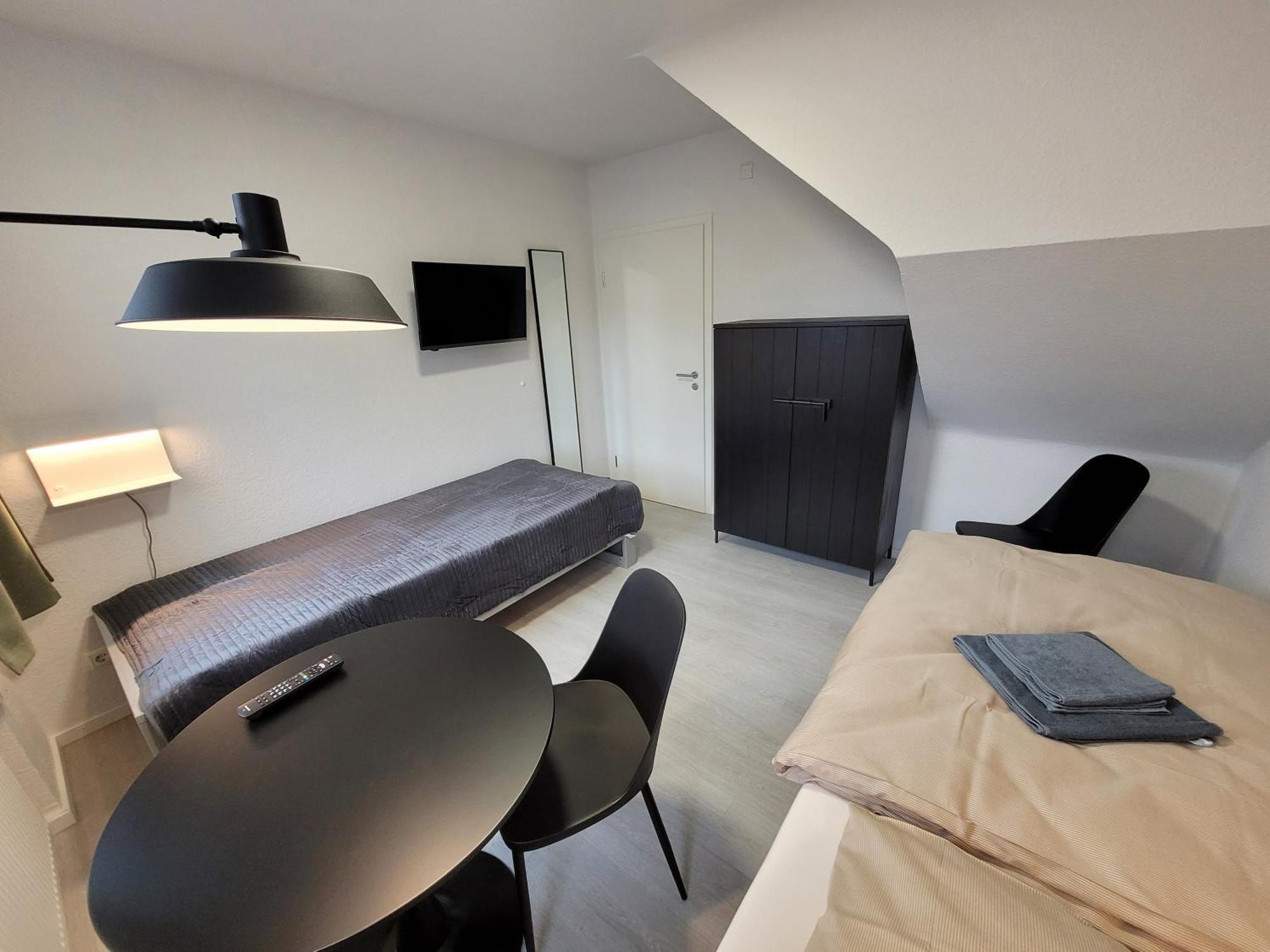 Guesthouse Wi Rooms Юлих Экстерьер фото